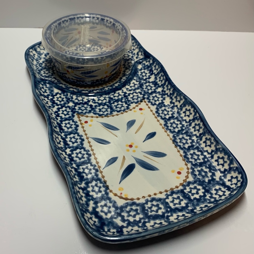 Temptations Old World Blue Serve Ware